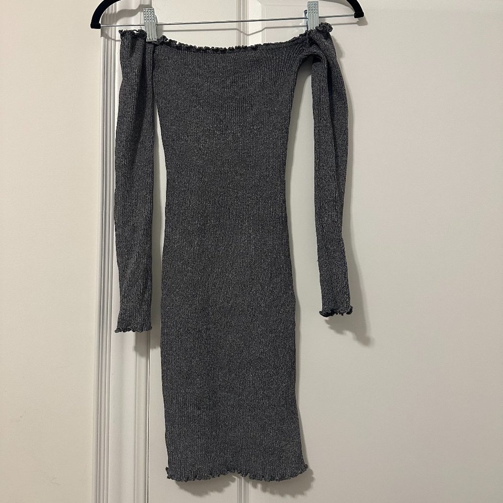 Long sleeve off the shoulder grey mini dress